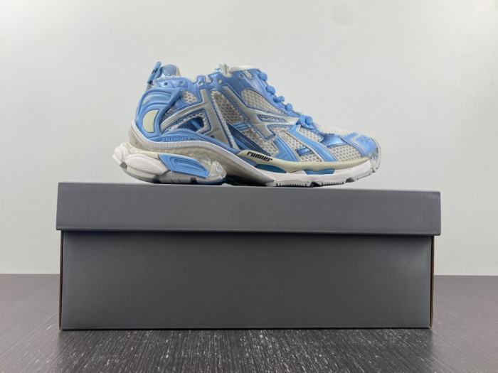 Ba*len*cia*ga runner sneaker 677403 w3rb2 9744