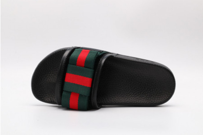 GUCC SLIPPERS