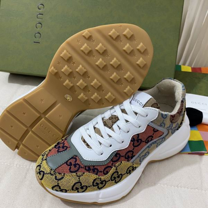 G*u*i sneaker